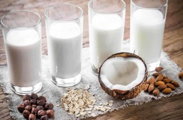 Orechové mlieko s kurkumou – Recept pre výživu mozgu!