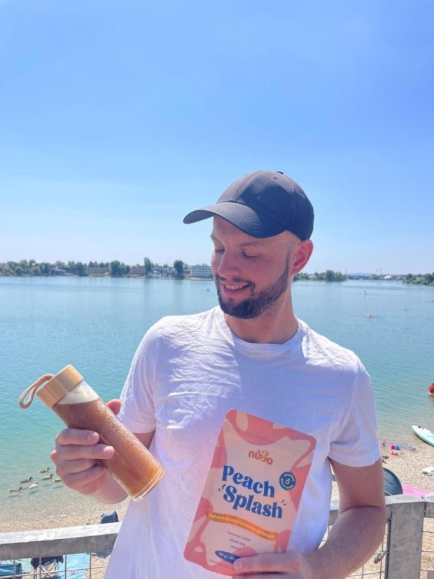Peach Splash - Množstvo: 1 BALENIE (30 dávok)